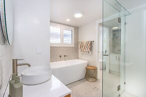 Hastings Cove Waterfront Holiday Apartments