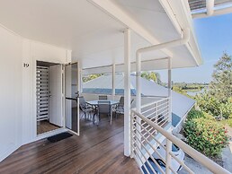 Hastings Cove Waterfront Holiday Apartments