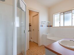 Hastings Cove Waterfront Holiday Apartments