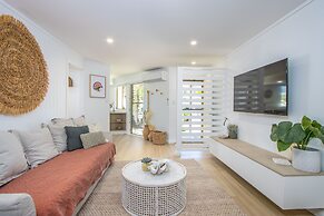 Hastings Cove Waterfront Holiday Apartments