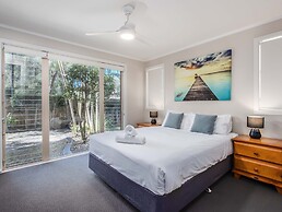 Hastings Cove Waterfront Holiday Apartments