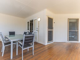 Hastings Cove Waterfront Holiday Apartments