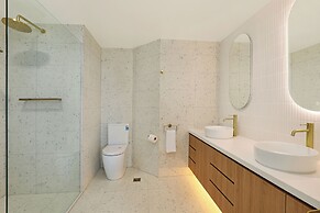 Mandolin Beachfront Resort