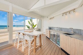 Mandolin Beachfront Resort