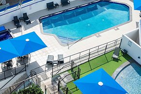 Mandolin Beachfront Resort