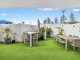 Mandolin Beachfront Resort