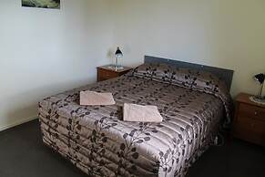 Richmond Motel & Holiday Park