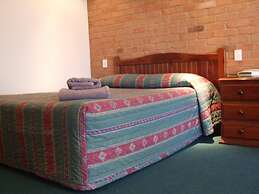 Cobar Town and Country Motor Inn