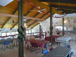 Christmas Creek Cafe & Cabins