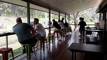 Christmas Creek Cafe & Cabins