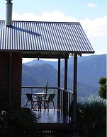 Spring Creek Mountain Cafe & Cottages