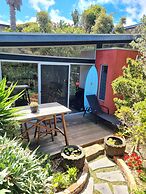 Smith Beach Getaways Beachwood Garden Studio