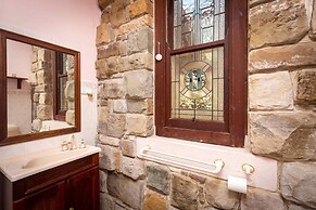 Bimbadeen Mountain Retreat