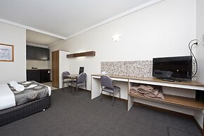 Hi Way Eight Motor Inn