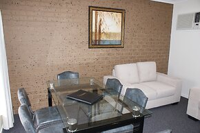Warrnambool Motel and Holiday Park