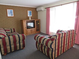 Warrnambool Motel and Holiday Park