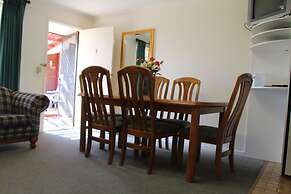 Warrnambool Motel and Holiday Park