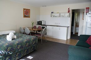 Warrnambool Motel and Holiday Park