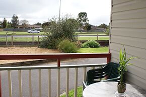 Warrnambool Motel and Holiday Park
