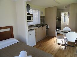 Warrnambool Motel and Holiday Park