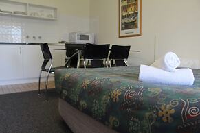 Warrnambool Motel and Holiday Park