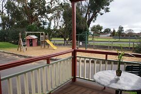Warrnambool Motel and Holiday Park
