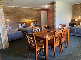 Newell Motor Inn - Narrandera