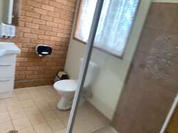 Newell Motor Inn - Narrandera