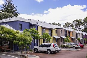 Leeuwin Apartments
