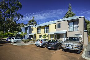 Leeuwin Apartments