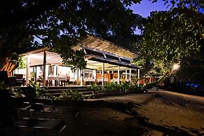 Barrier Beach Resort