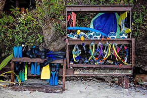 Barrier Beach Resort