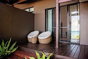 Barrier Beach Resort