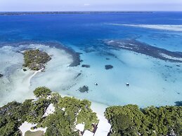 Barrier Beach Resort