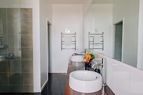 Barrier Beach Resort