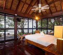 Barrier Beach Resort