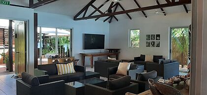 Barrier Beach Resort