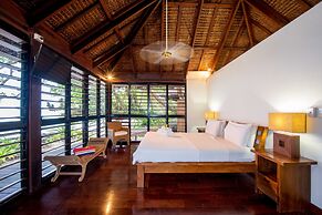 Barrier Beach Resort