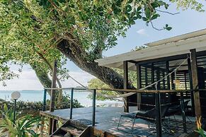 Barrier Beach Resort