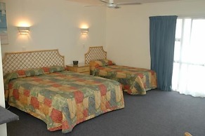 Sails Motor Inn