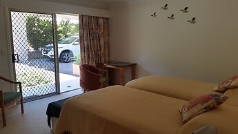 Mescal's at Pampoolah B&B