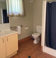 Colonial Village Resort