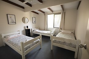 Colonial Village Resort