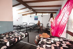 Colonial Village Resort