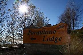 Parautane Lodge