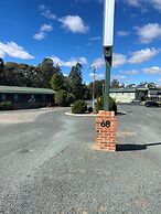 Deniliquin Country Club Motor Inn