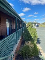 Deniliquin Country Club Motor Inn