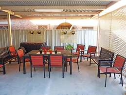 Central Yarrawonga Motor Inn