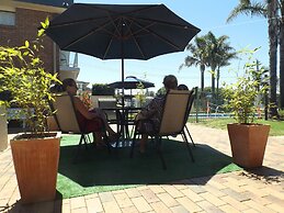 Surfside Holiday Apartments