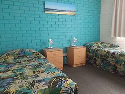 Surfside Holiday Apartments